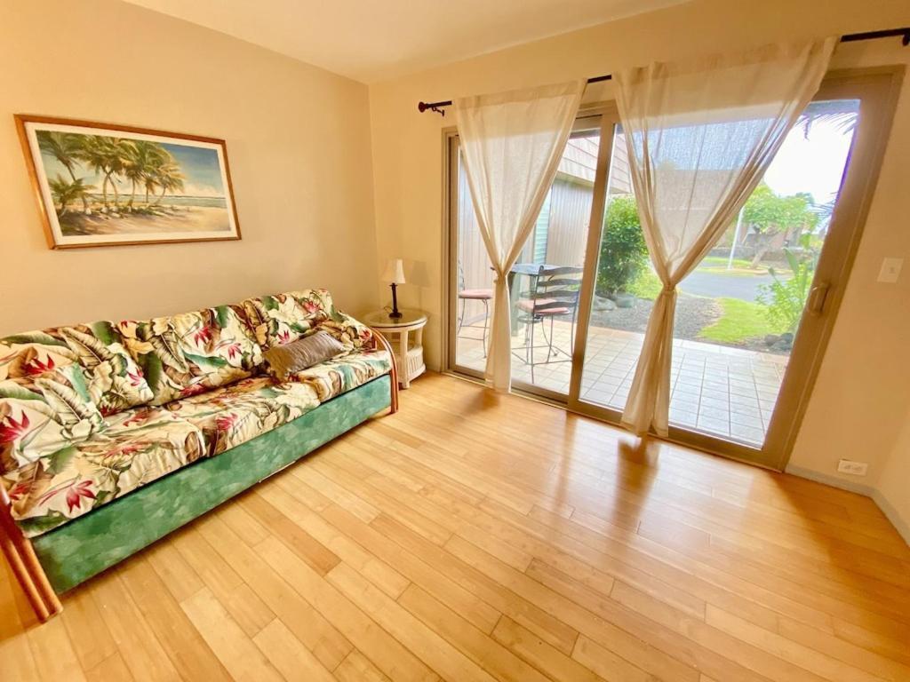 Charming 1 Bedroom Beach Condo Prime Location Great Value Pahala Kültér fotó