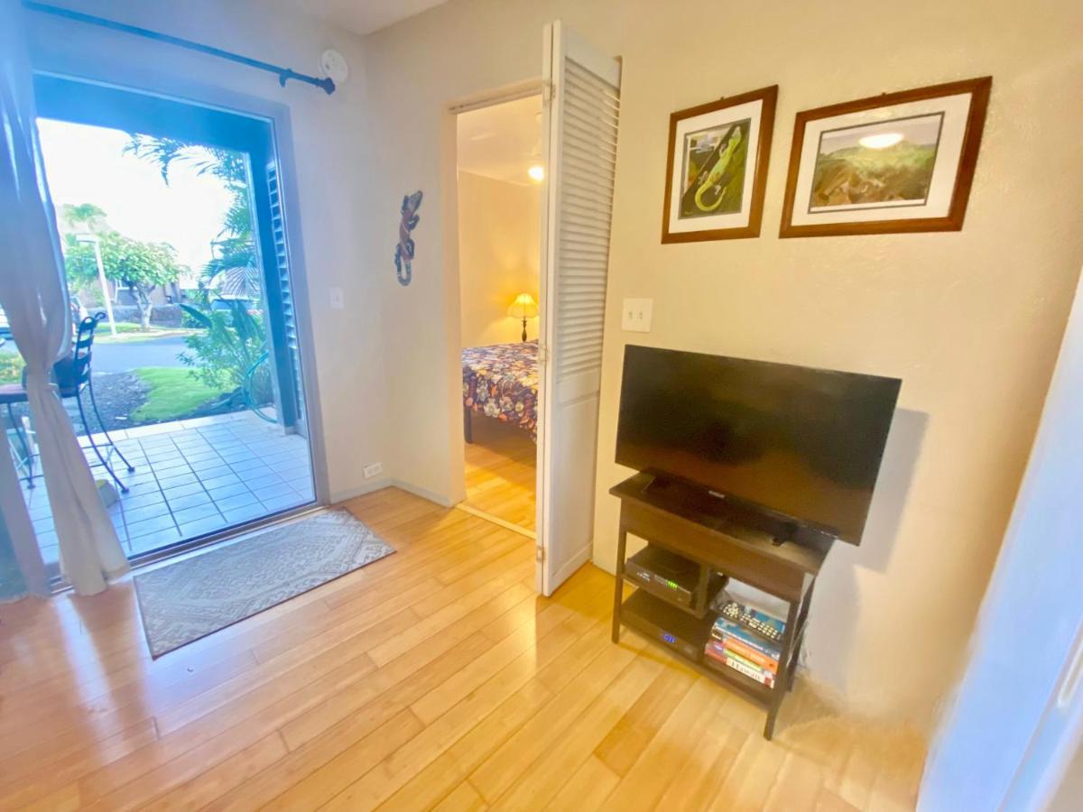 Charming 1 Bedroom Beach Condo Prime Location Great Value Pahala Kültér fotó